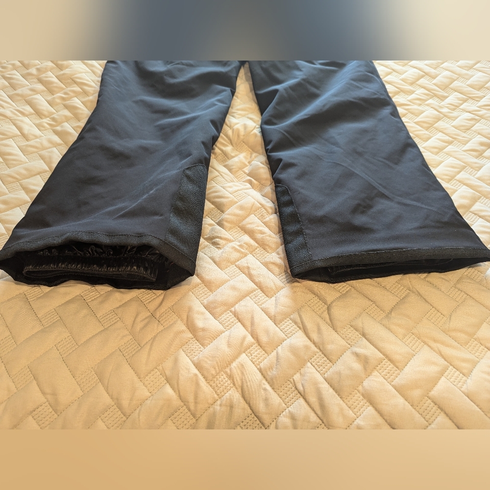 Under Armour Black Kids Snow Pants - Picture 9 of 10